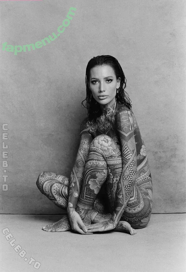 Léah Blum nude photo #0209 (Blumphoto / iam.blum)