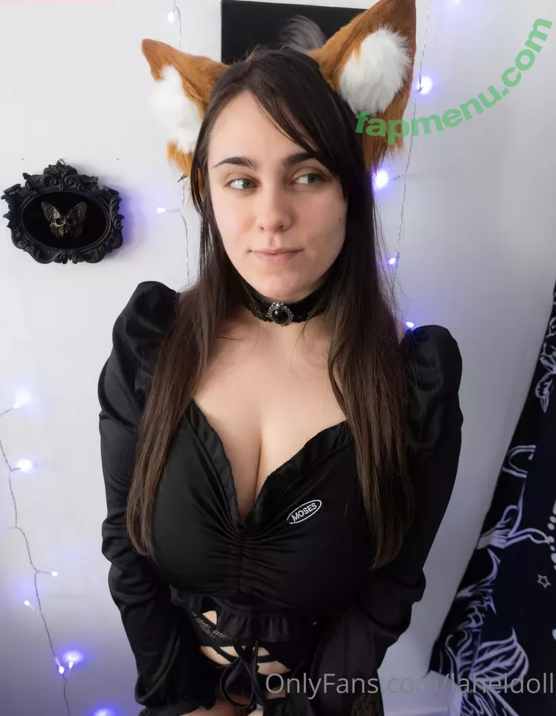 Laheldoll nude photo #0012 (Laheldoll)