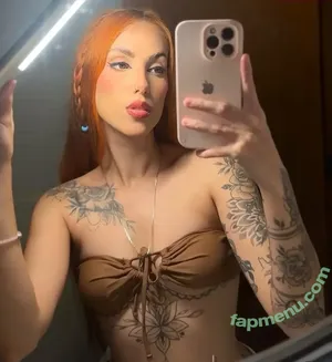  nude photo #0004