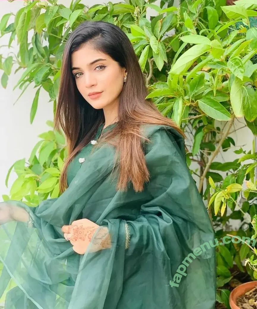 Laiba Khan nude photo #0012 (Laiba Khan)