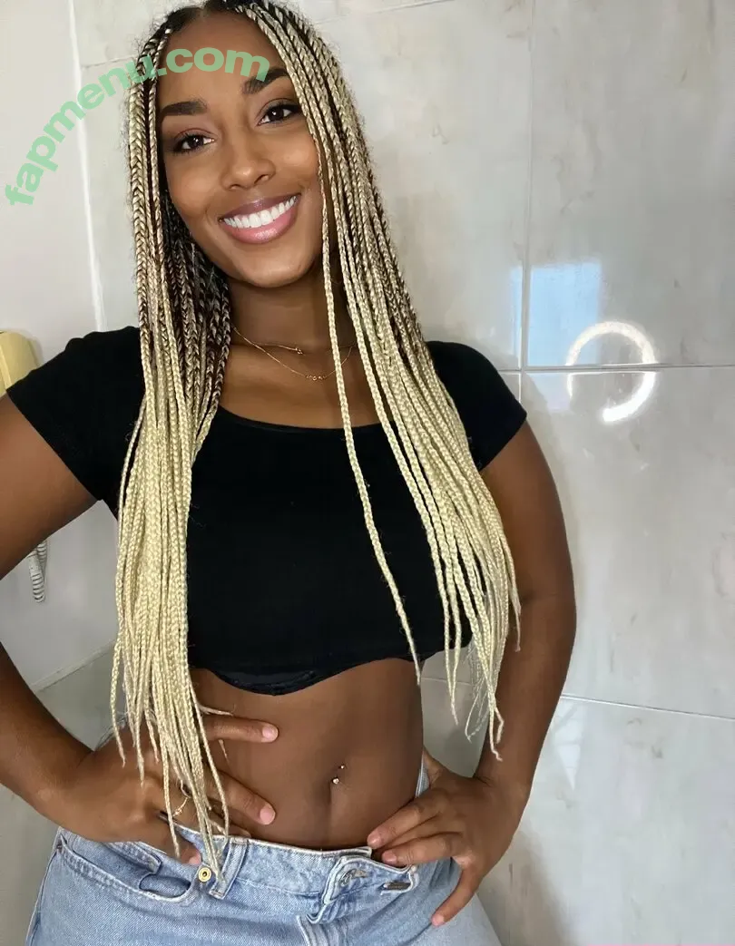 lailasantiagoo nude photo #0024 (xo.lailasantiago)