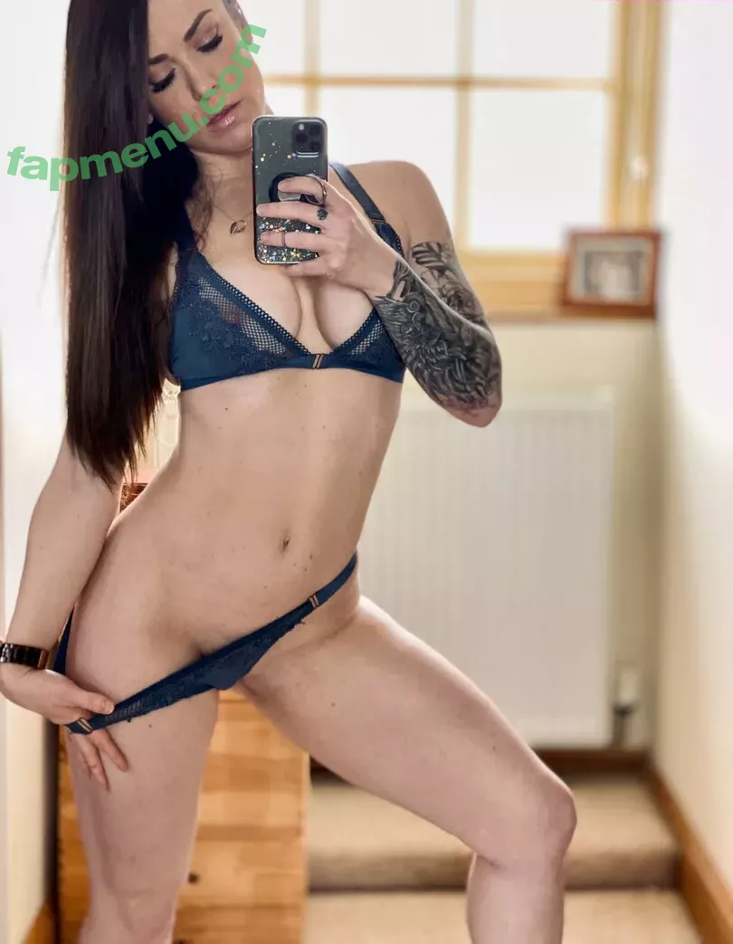 Laineybopster nude photo #0076 (Laineybopster82)
