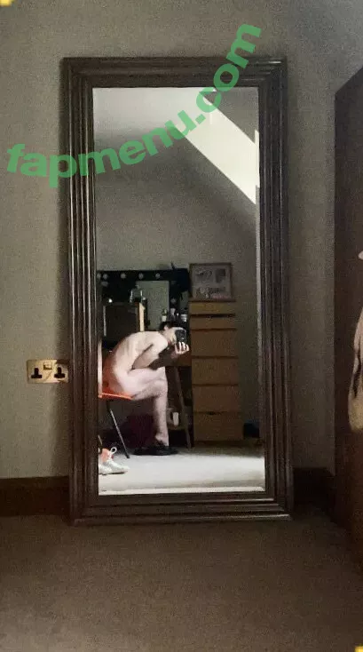 Laineybopster nude photo #0084 (Laineybopster82)