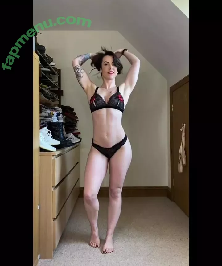 Laineybopster nude photo #0100 (Laineybopster82)