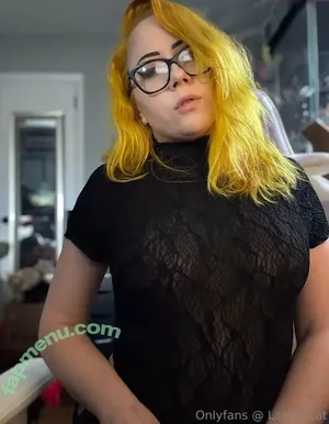 laineycat / lainey.cat nude photo #0012