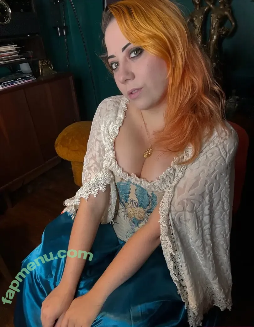 laineycat nude photo #0055 (lainey.cat)