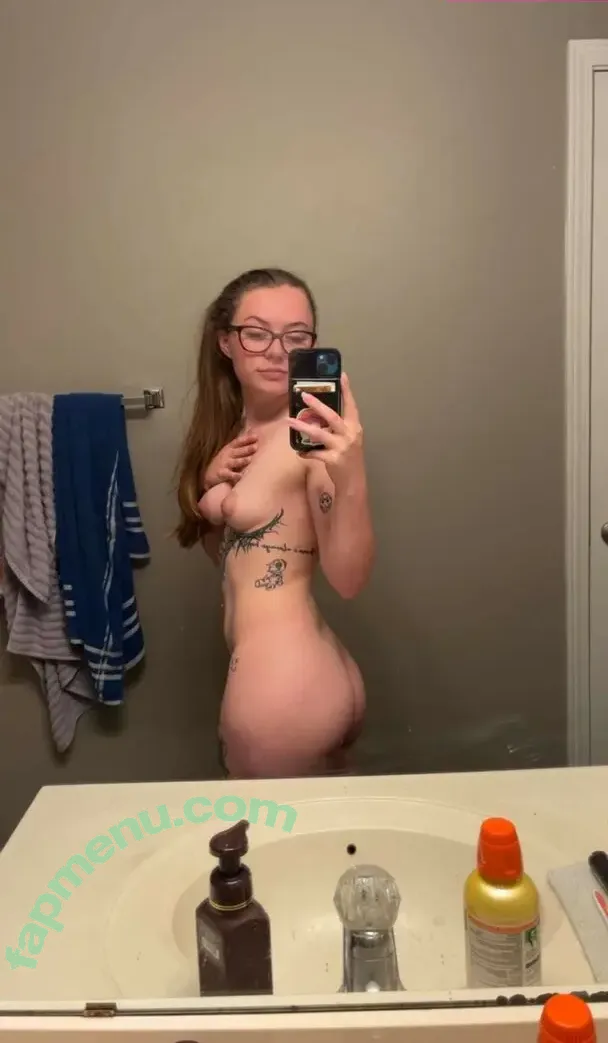 LainieRay nude photo #0008 (LainieRay)