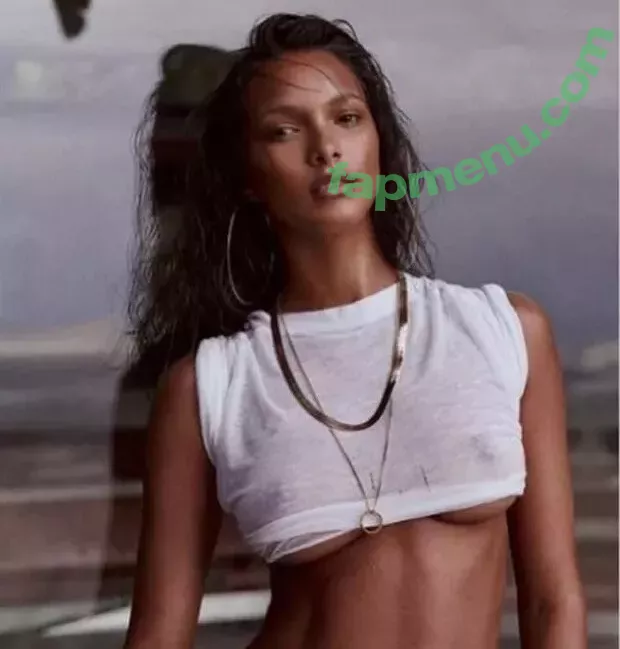 Lais Ribeiro nude photo #0016 (LaisRibeiro.Official / Lalaribeiro16 / girib / laisribeiro)