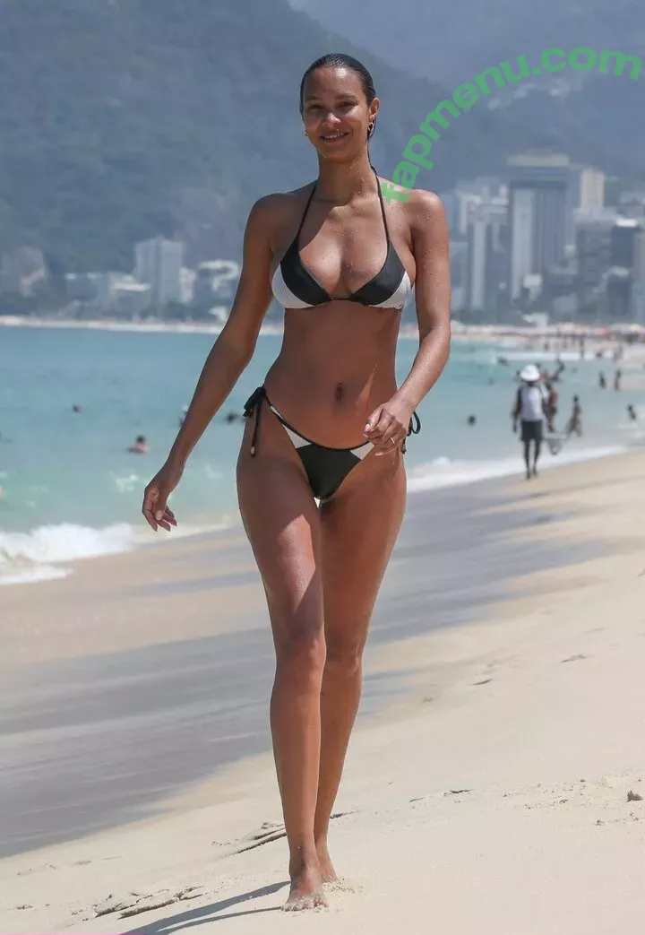 Lais Ribeiro nude photo #0152 (Lalaribeiro16 / girib / laisribeiro)
