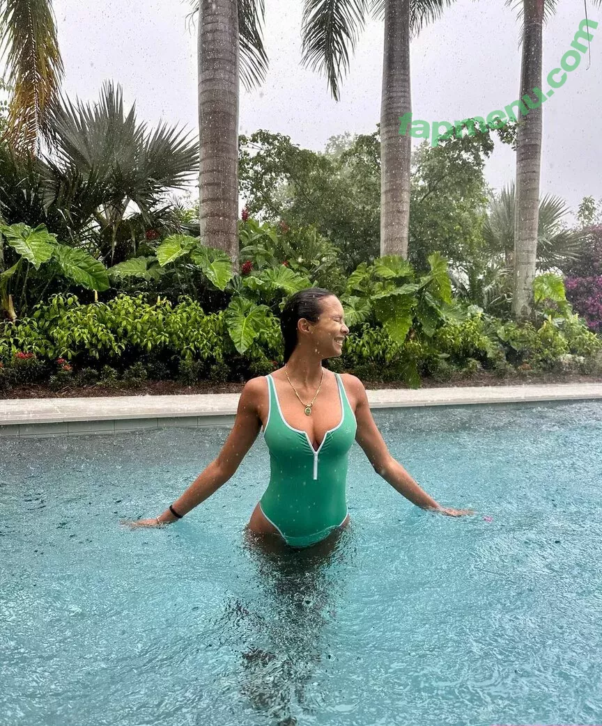 Lais Ribeiro nude photo #0158 (Lalaribeiro16 / girib / laisribeiro)