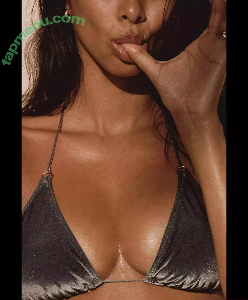 Lais Ribeiro nude photo #0174 (Lalaribeiro16 / girib / laisribeiro)