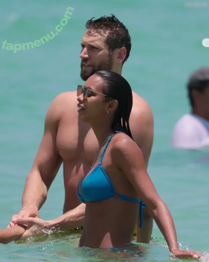 Lais Ribeiro nude photo #0896 (Lalaribeiro16 / girib / laisribeiro)