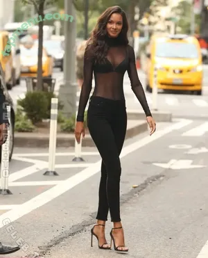 Lais Ribeiro / LaisRibeiro.Official / Lalaribeiro16 / girib / laisribeiro nude photo #1019