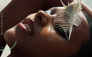 Lais Ribeiro / LaisRibeiro.Official / Lalaribeiro16 / girib / laisribeiro nude photo #1051