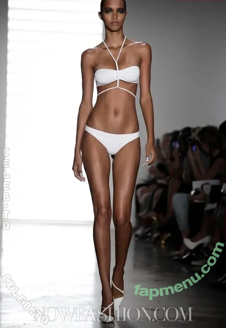 Lais Ribeiro nude photo #1023 (LaisRibeiro.Official / Lalaribeiro16 / girib / laisribeiro)