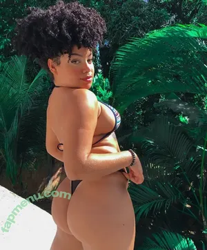 Laissa Araujo / laissaaraujo nude photo #0004