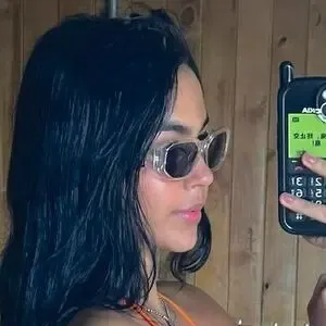 Lakaryofficial nude photo #0025