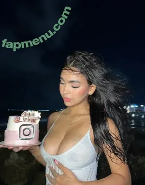 Lakaryofficial nude photo #0060