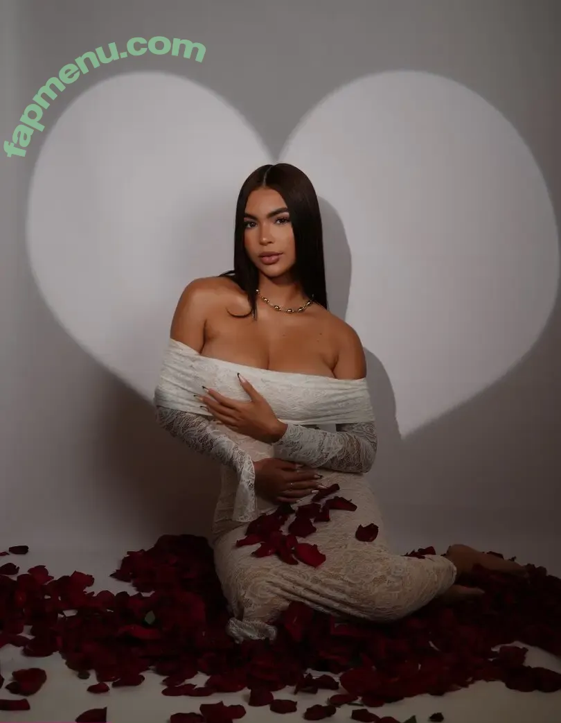 Lakaryofficial nude photo #0021 (Lakaryofficial)