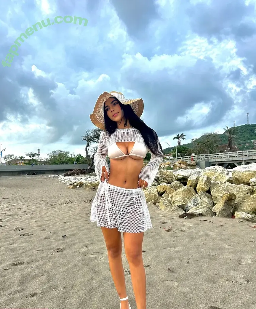 Lakaryofficial nude photo #0072 (Lakaryofficial)