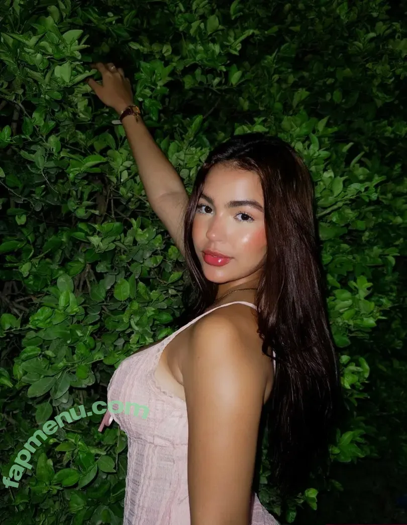 Lakaryofficial nude photo #0120 (Lakaryofficial)