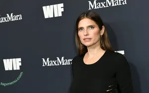 Lake Bell / lakebell nude photo #0454