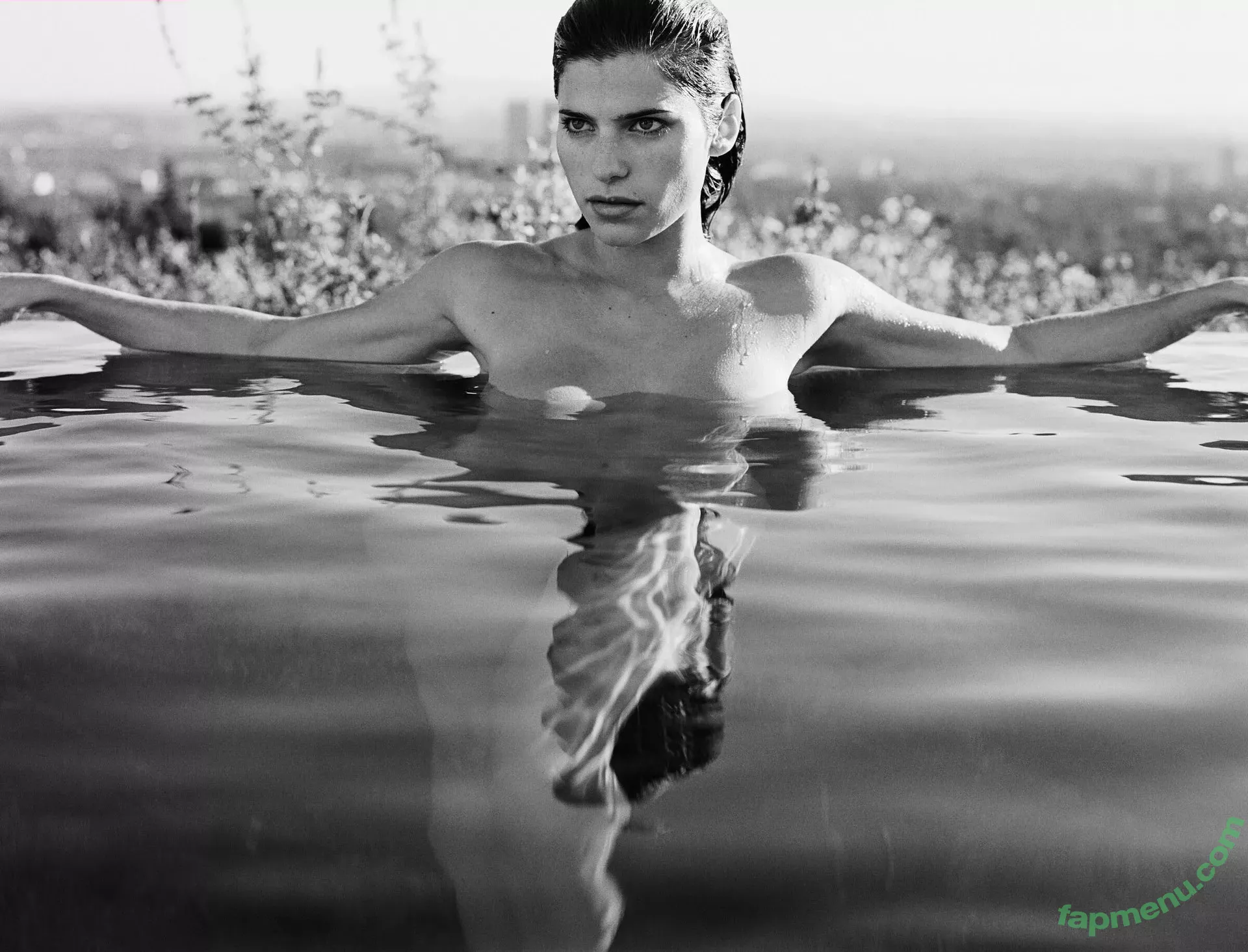 Lake Bell nude photo #0059 (lakebell)