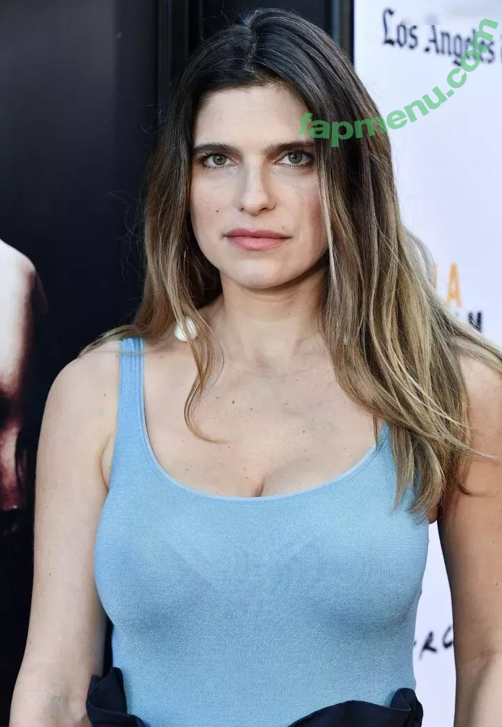 Lake Bell nude photo #0359 (jessbelll1 / lakebell)