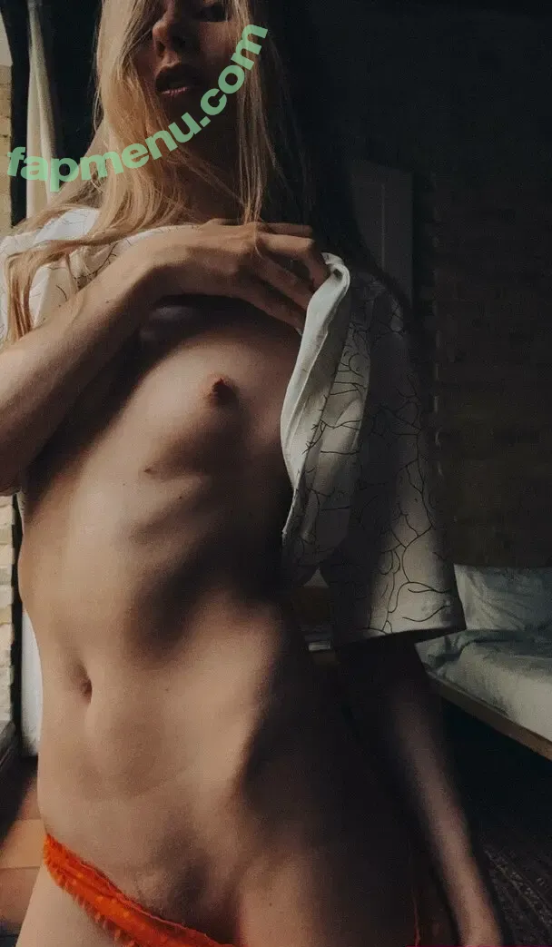 lakiza_ann nude photo #0048 (lakiza.ann)