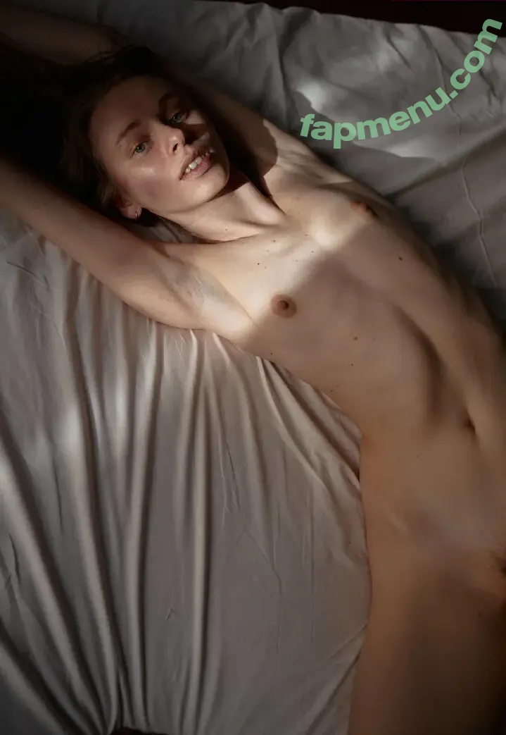 lakiza_ann nude photo #0052 (lakiza.ann)