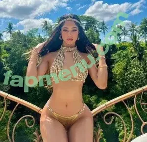 Lala Baptiste / lalatheislandgal / onlylalatheislandgal nude photo #0011