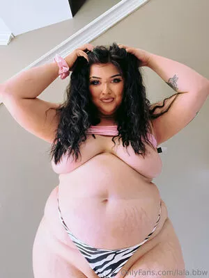 lala.bbw / lala.livinglife nude photo #0014