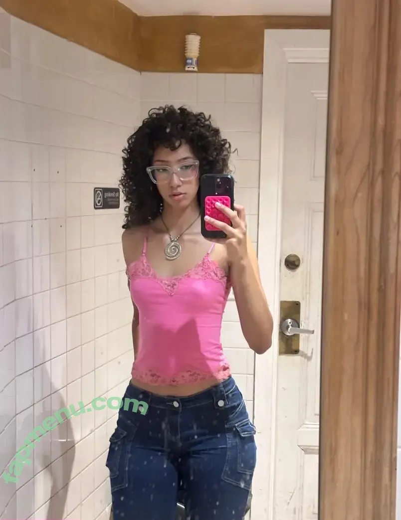 lalayravo nude photo #0010 (lalayravo)
