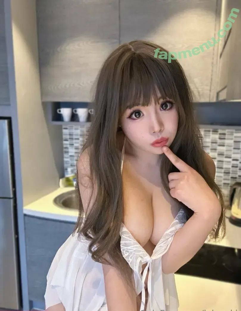 lalayuki nude photo #0004 (lalayukiii)
