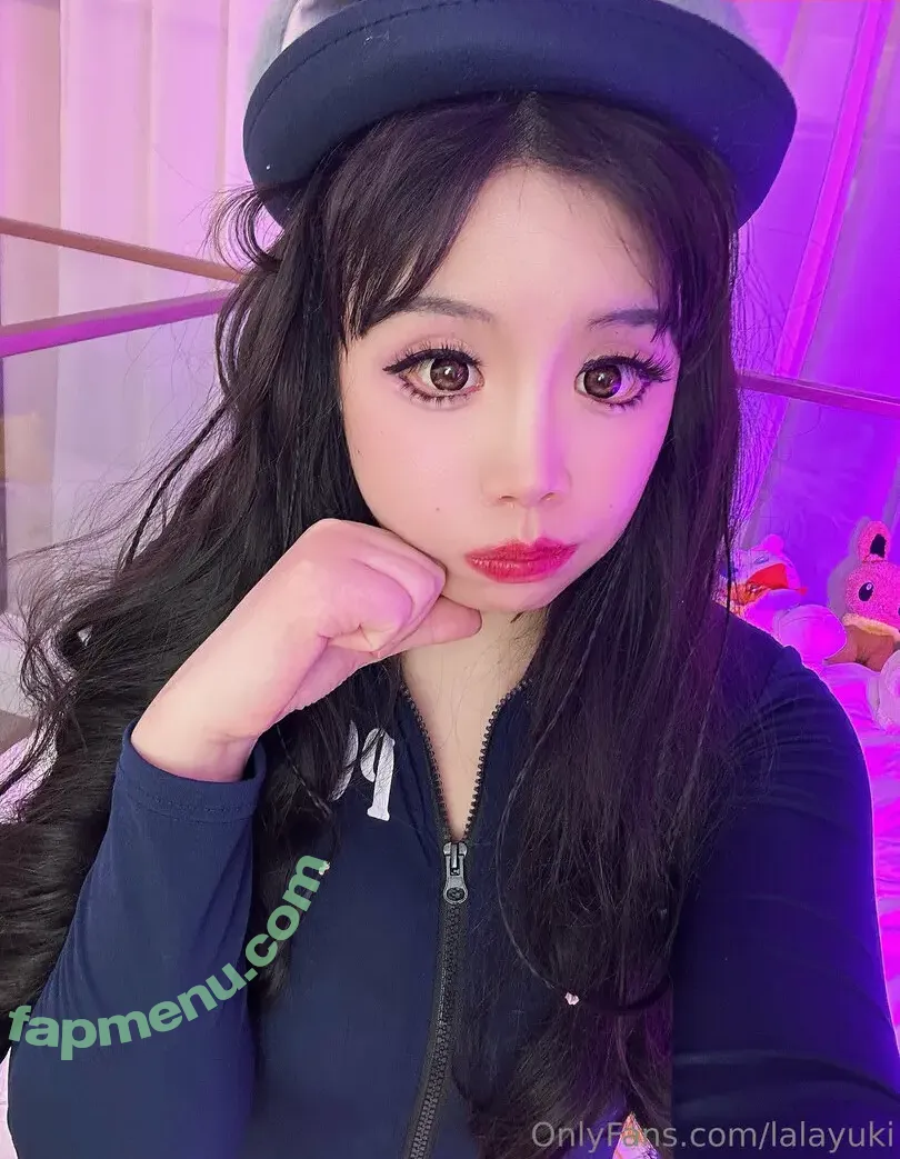 lalayuki nude photo #0010 (lalayukiii)