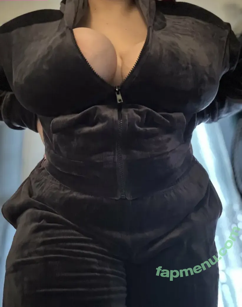 Lalenoraaa nude photo #0008 (lalaalaaa)