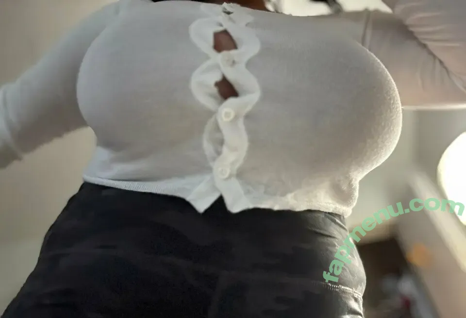 Lalenoraaa nude photo #0359 (lalaalaaa)