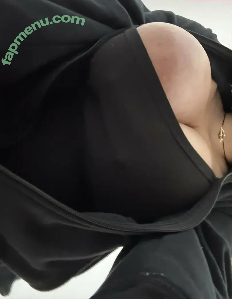 Lalenoraaa nude photo #0367 (lalaalaaa)