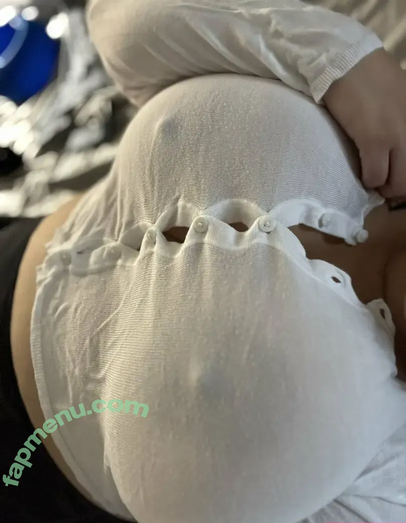 Lalenoraaa nude photo #0369 (lalaalaaa)