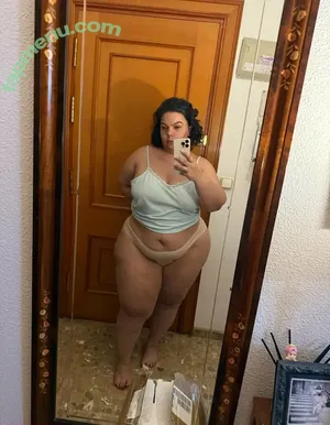 lamabecita / soymaeb nude photo #0030