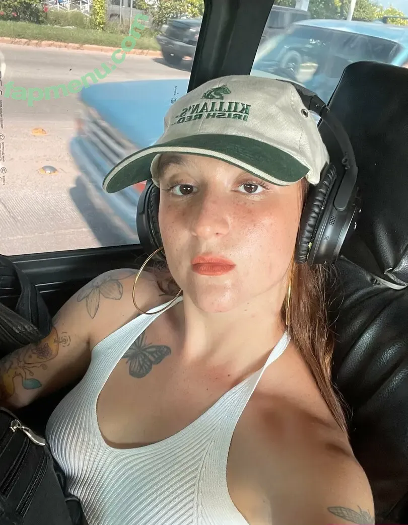 lamamifertil nude photo #0134 (malemiller_)