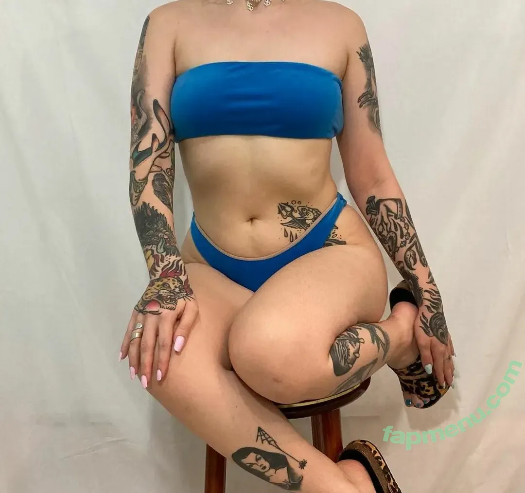 Lambisgata nude photo #0007 (Lambisgata)