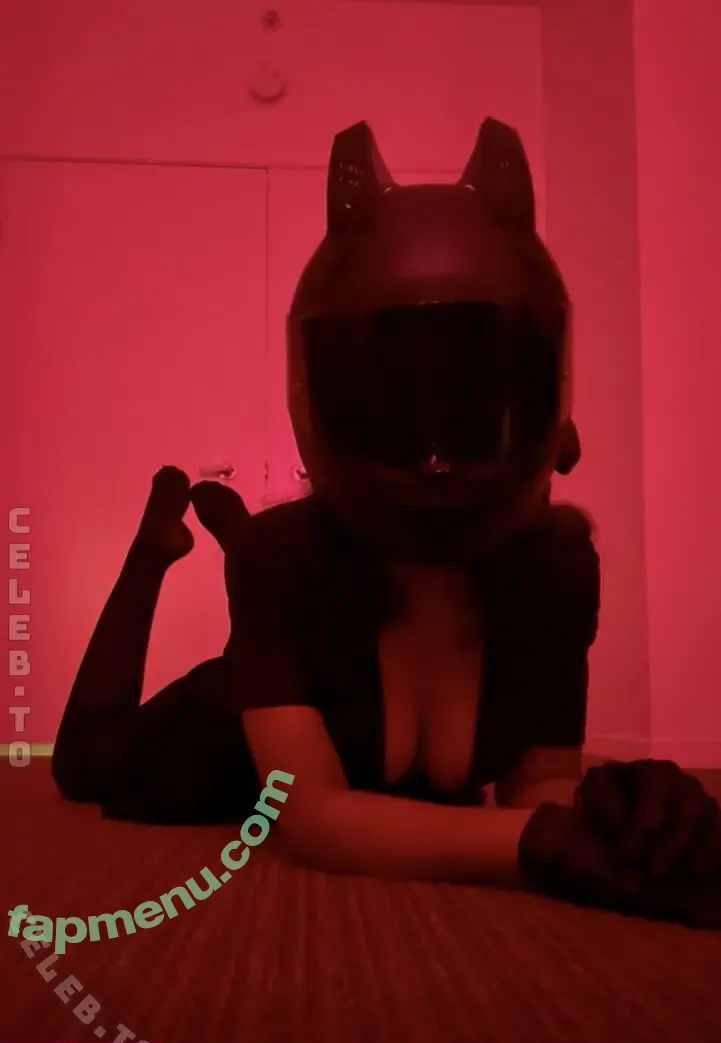 Lamotogirl nude photo #0010 (Lamotogirl)