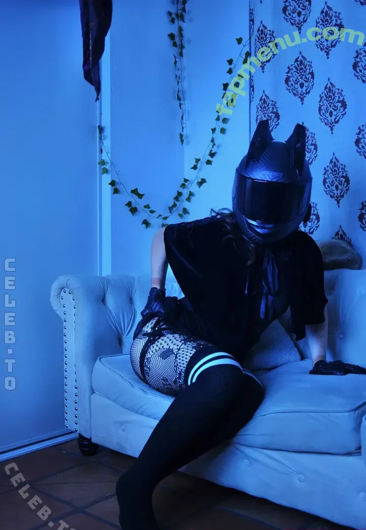 Lamotogirl nude photo #0050 (Lamotogirl)