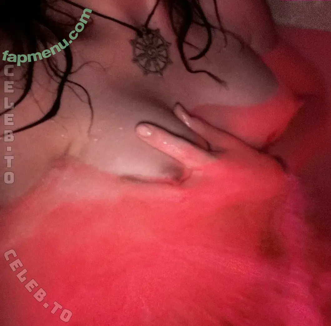 Lamotogirl nude photo #0087 (Lamotogirl)