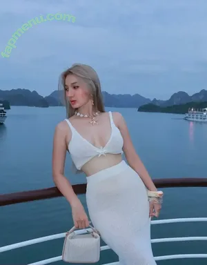 Lan Nguyen / Asian Angels / xuanlanminhnguyen nude photo #0020