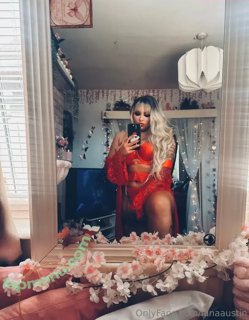 Lana Austin nude photo #0094 (lana_austin1 / lanaaustin)