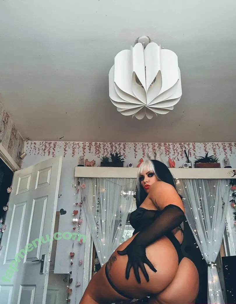 Lana Austin nude photo #0099 (lana_austin1 / lanaaustin)