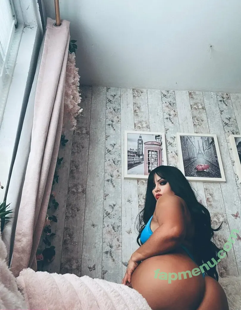 Lana Austin nude photo #0124 (lana_austin1 / lanaaustin)