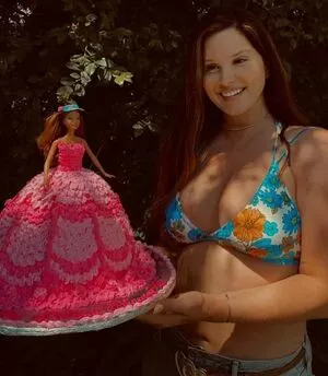 Lana Del Rey / lanadelrey / lanaraybabyx nude photo #0027